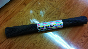 ダイソーのすべり止めマット100円